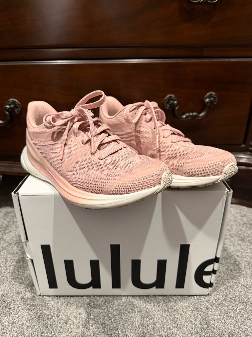 lululemon athletica Women's Blush Pink Athletic Sneakers. W Blissfeel Run 2. 7.5
